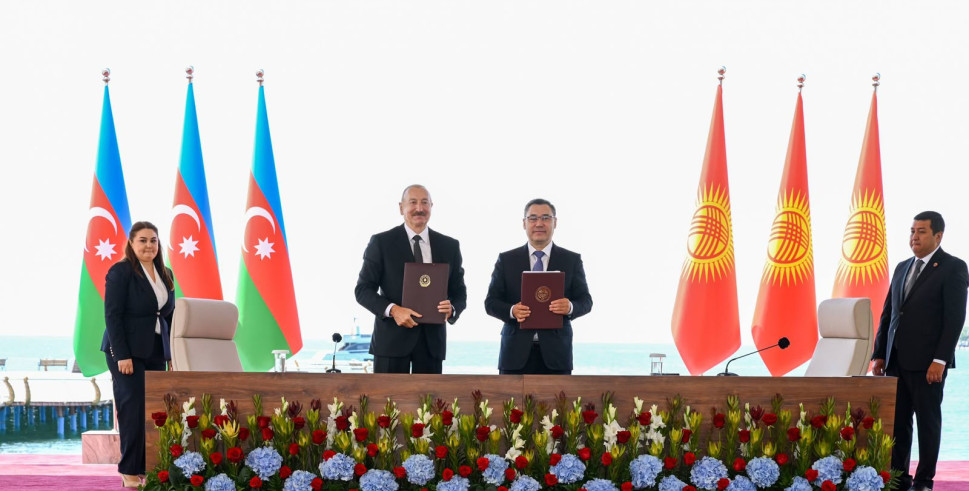 Azərbaycan ilə Qırğızıstan arasında imzalanmış sənədlər mübadilə edilib